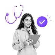 Schülerinnen und Schüler informieren sich aktiv über Ausbildungsberufe und Arbeitgeber